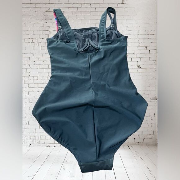 Miraclesuit by Kirkland Black and Pink One Piece One-Piece Swimsuit Sz. 12 - Picture 5 of 6